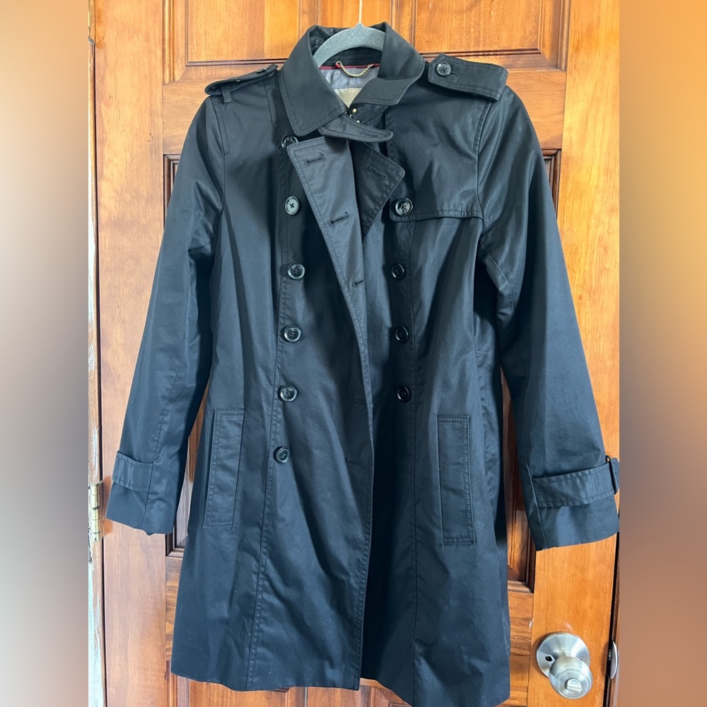 Banana Republic. Black Trench Jacket